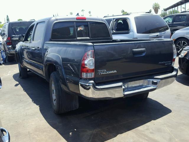 5TFJX4GN2FX039391 - 2015 TOYOTA TACOMA DOU CHARCOAL photo 3