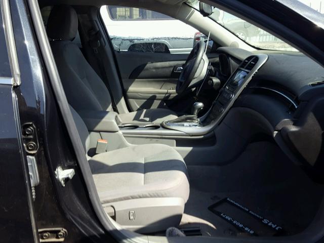 1G11B5SA5DF341228 - 2013 CHEVROLET MALIBU LS შავი ფოტო 5