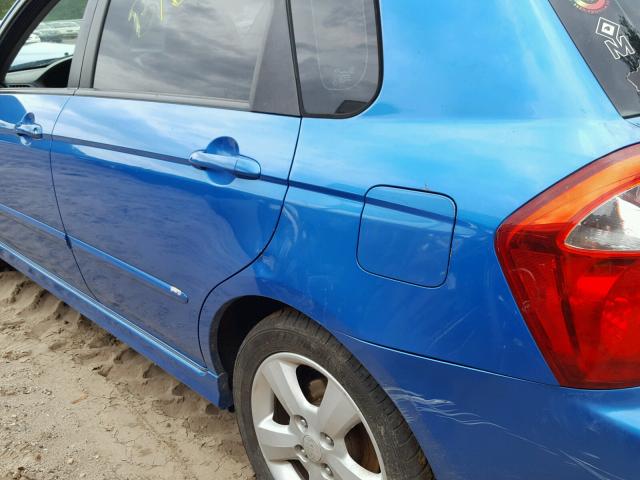 KNAFE161975008299 - 2007 KIA SPECTRA5 S BLUE photo 9