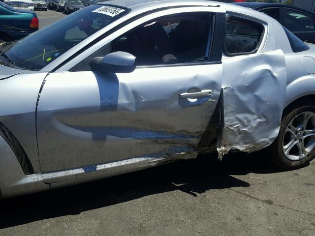 JM1FE173660200102 - 2006 MAZDA RX8 SILVER photo 9