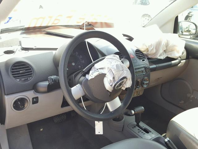 3VWCM31Y55M313392 - 2005 VOLKSWAGEN NEW BEETLE ნაცრისფერი ფოტო 9