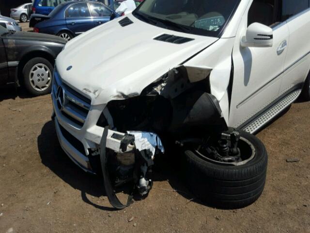 4JGBF7BE3BA644321 - 2011 MERCEDES-BENZ GL 450 4MA WHITE photo 9