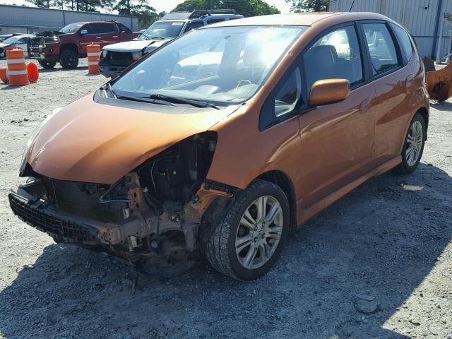 JHMGE8G40AC020707 - 2010 HONDA FIT SPORT ORANGE photo 2