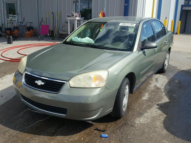 1G1ZS53F46F218049 - 2006 CHEVROLET MALIBU LS GREEN photo 2