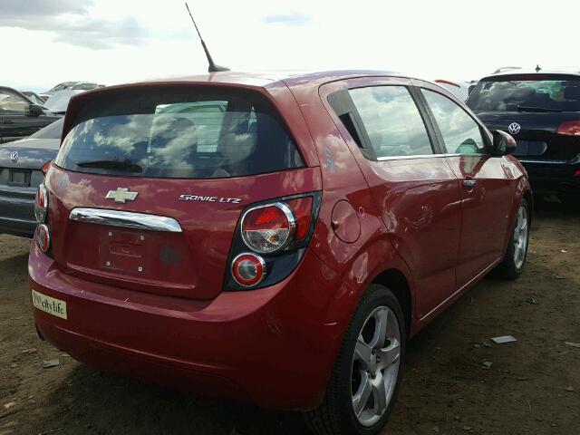 1G1JE6SHXC4151820 - 2012 CHEVROLET SONIC LTZ RED photo 4