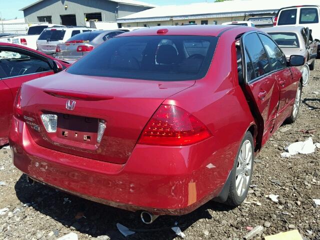 1HGCM66517A003082 - 2007 HONDA ACCORD RED photo 4