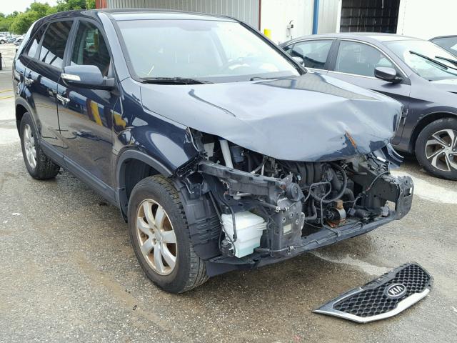 5XYKT3A1XDG348977 - 2013 KIA SORENTO LX BLUE photo 1