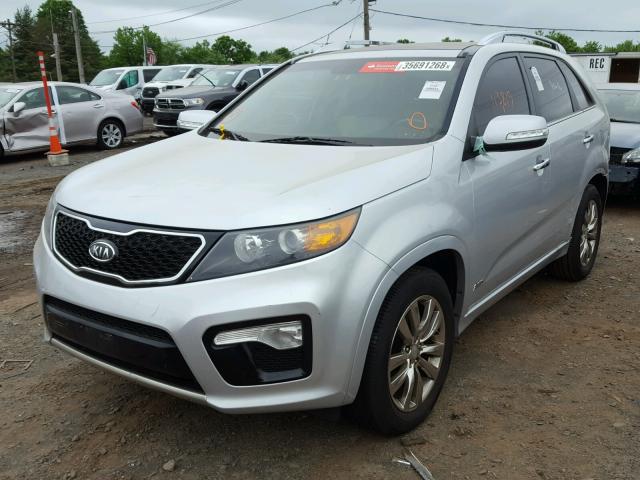 5XYKWDA22CG196276 - 2012 KIA SORENTO SX GRAY photo 2