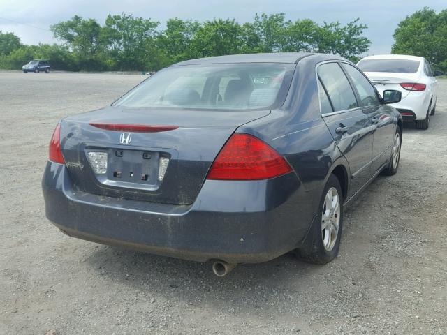 1HGCM56357A026924 - 2007 HONDA ACCORD SE GRAY photo 4