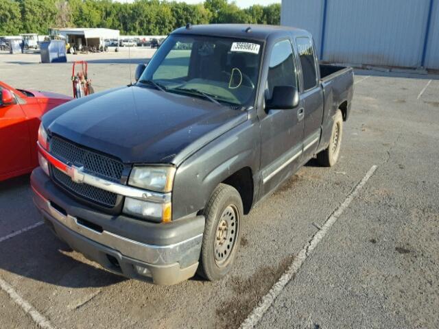 1GCEC19Z45Z227439 - 2005 CHEVROLET SILVERADO CHARCOAL photo 2