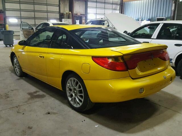 1G8ZR12741Z107069 - 2001 SATURN SC2 YELLOW photo 3