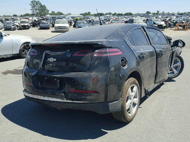 1G1RE6E40DU101747 - 2013 CHEVROLET VOLT BLACK photo 4