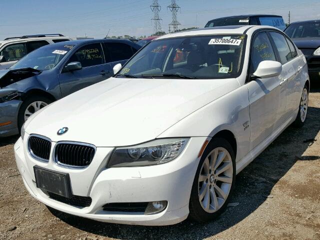 WBAPK5C50BA662426 - 2011 BMW 328 XI SUL WHITE photo 2