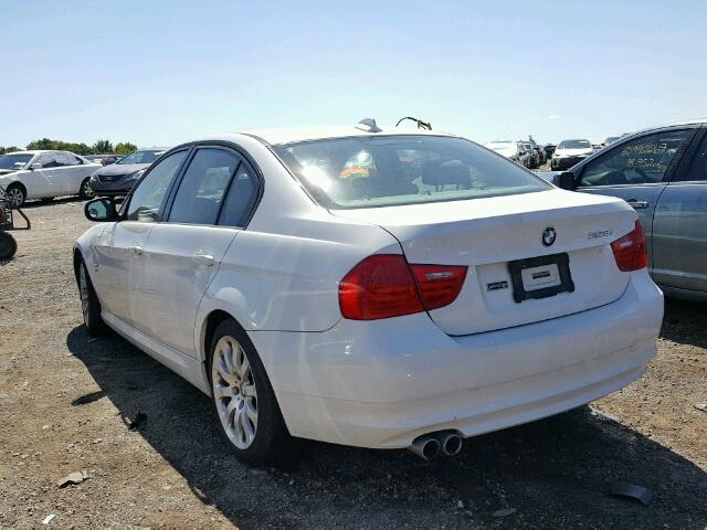 WBAPK5C50BA662426 - 2011 BMW 328 XI SUL WHITE photo 3