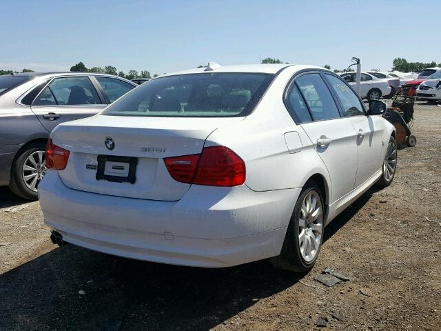 WBAPK5C50BA662426 - 2011 BMW 328 XI SUL WHITE photo 4