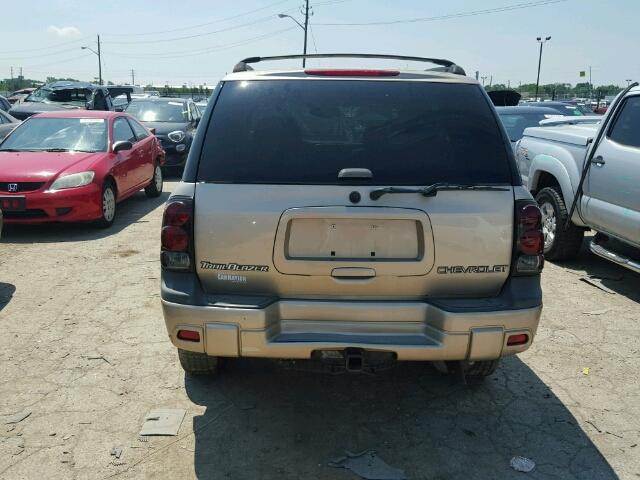 1GNDT13S142179114 - 2004 CHEVROLET TRAILBLAZE BROWN photo 9