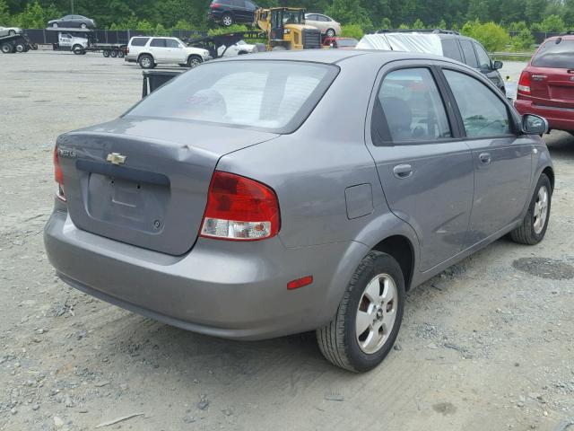 KL1TD56666B602898 - 2006 CHEVROLET AVEO BASE Argent photo 4