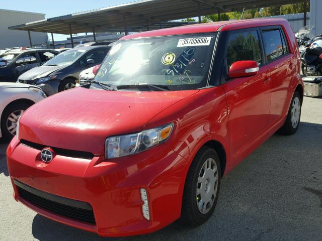 JTLZE4FE7FJ071285 - 2015 TOYOTA SCION XB RED photo 2