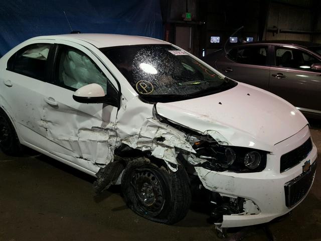 1G1JA5SH5G4106862 - 2016 CHEVROLET SONIC LS 白色 照片 9