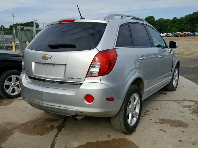 3GNAL4EKXES635800 - 2014 CHEVROLET CAPTIVA LT SILVER photo 4