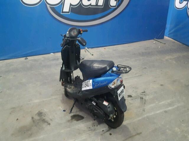 L9NPEACB4F1005323 - 2017 TAOT SCOOTER BLUE photo 3