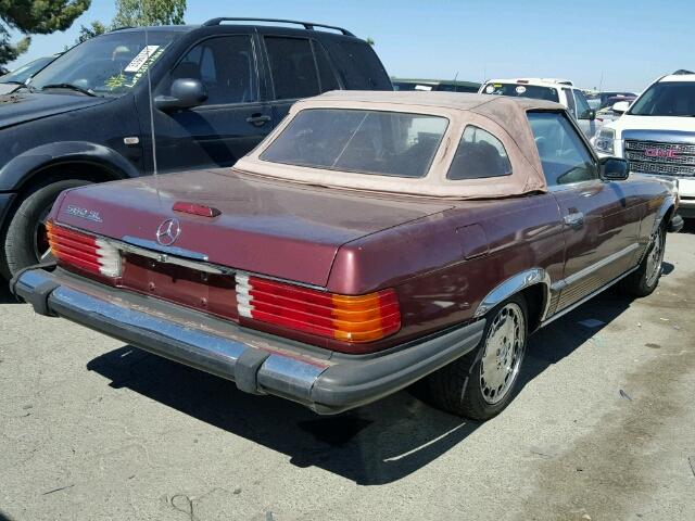 WDBBA48DXGA044529 - 1986 MERCEDES-BENZ 560SL MAROON photo 4