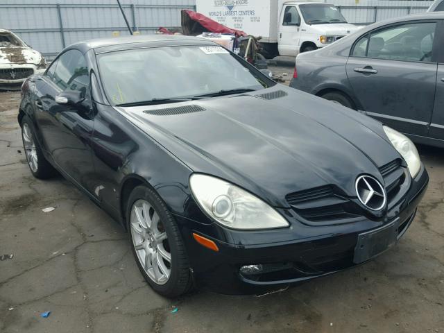 WDBWK56F25F036515 - 2005 MERCEDES-BENZ SLK 350 BLACK photo 1