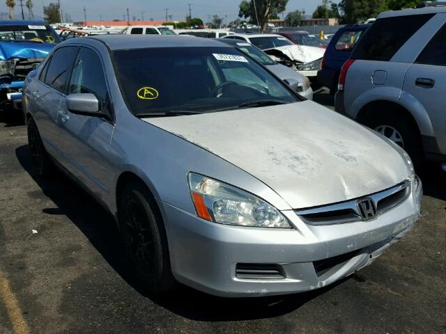 1HGCM564X7A221085 - 2007 HONDA ACCORD LX SILVER photo 1