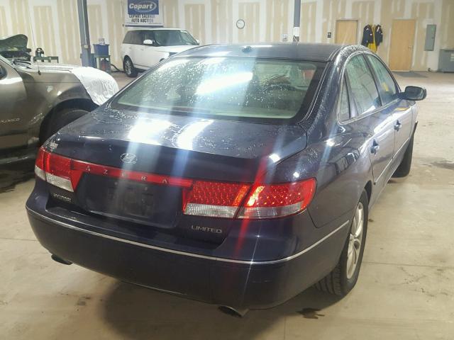 KMHFC46F17A188404 - 2007 HYUNDAI AZERA SE BLUE photo 4