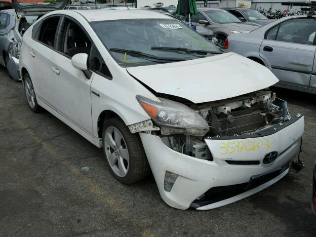 JTDKN3DU1D5604576 - 2013 TOYOTA PRIUS WHITE photo 1