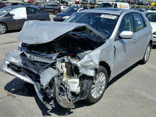 JF1GH6B67AG827259 - 2010 SUBARU IMPREZA SILVER photo 2