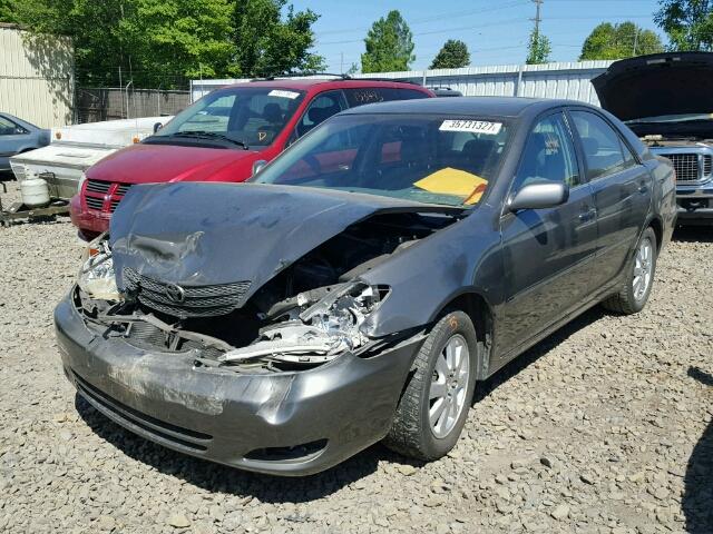 JTDBF30K720056661 - 2002 TOYOTA CAMRY LE BROWN photo 2