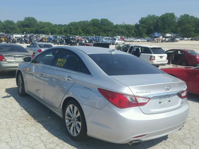 5NPEC4AB8BH243713 - 2011 HYUNDAI SONATA SE SILVER photo 3