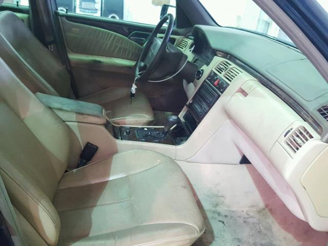 WDBJF20F8VA357834 - 1997 MERCEDES-BENZ E 300D BLUE photo 5