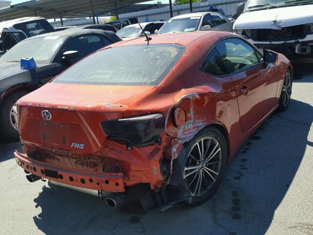 JF1ZNAA11D1731161 - 2013 TOYOTA SCION ORANGE photo 4