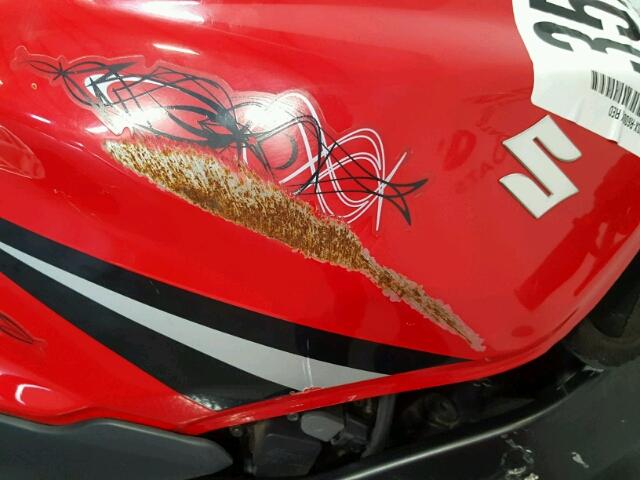 JS1GN7CA952105896 - 2005 SUZUKI GSX-R600 K RED photo 15