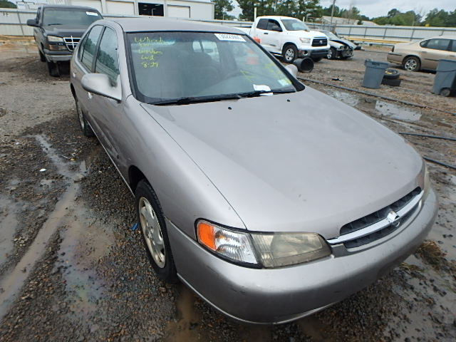 1N4DL01D2XC162155 - 1999 NISSAN ALTIMA XE SILVER photo 1