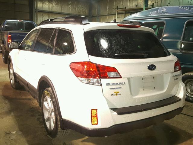 4S4BRDKC9E2315058 - 2014 SUBARU OUTBACK 3. WHITE photo 3