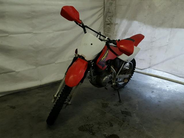 JH2HE01033K212877 - 2003 HONDA XR80 R RED photo 2