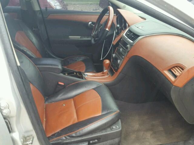 1G1ZG5E79CF112232 - 2012 CHEVROLET MALIBU LTZ 银色 照片 5