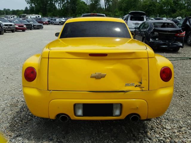 1GCES14P94B112206 - 2004 CHEVROLET SSR 黄色 照片 6