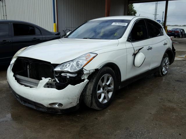 JN1AJ0HP8AM701157 - 2010 INFINITI EX35 BASE WHITE photo 2