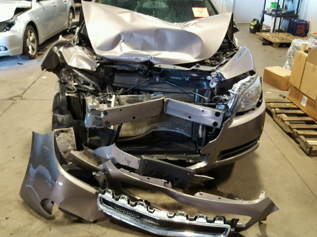 1G1ZB5E00CF210373 - 2012 CHEVROLET MALIBU LS ნაცრისფერი ფოტო 9