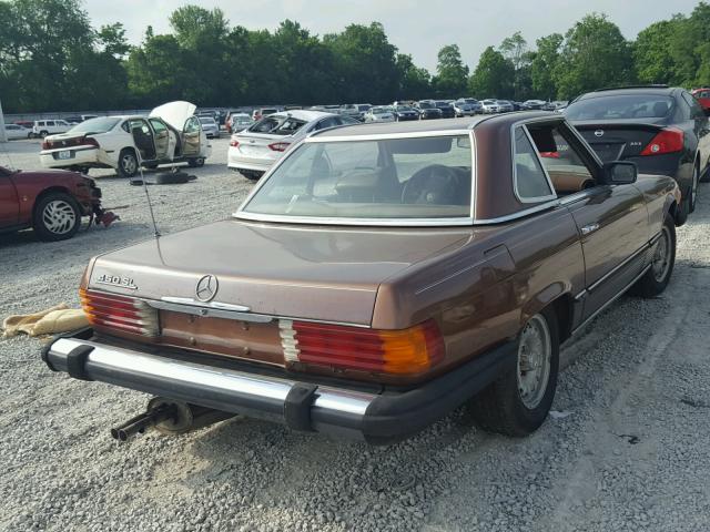 10704412031929 - 1976 MERCEDES-BENZ 450SL BROWN photo 4