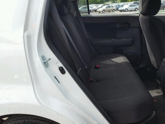 JTLKE50E581047182 - 2008 TOYOTA SCION XB Weiß Foto 6