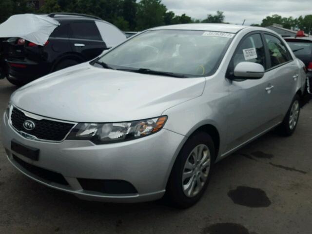 KNAFU4A24C5635958 - 2012 KIA FORTE EX SILVER photo 2