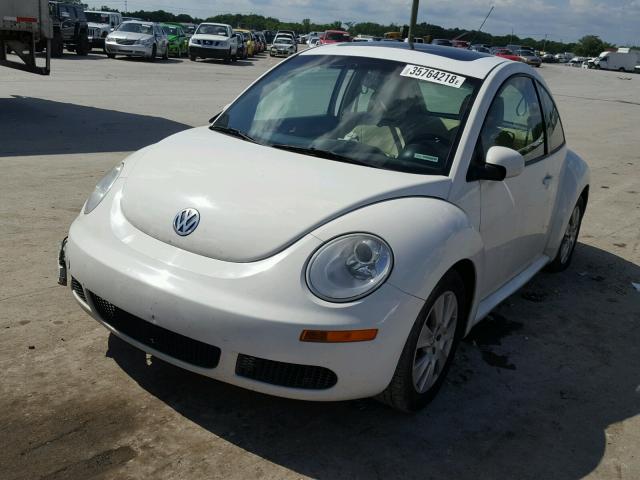 3VWRW31C39M513864 - 2009 VOLKSWAGEN NEW BEETLE 白色 照片 2