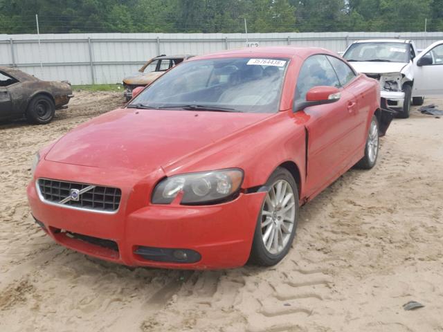 YV1MC67279J074777 - 2009 VOLVO C70 T5 RED photo 2