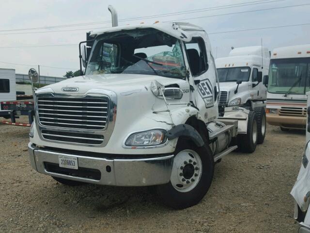 1FUJC5DV7GHHT3152 - 2016 FREIGHTLINER M2 112 MED WHITE photo 2