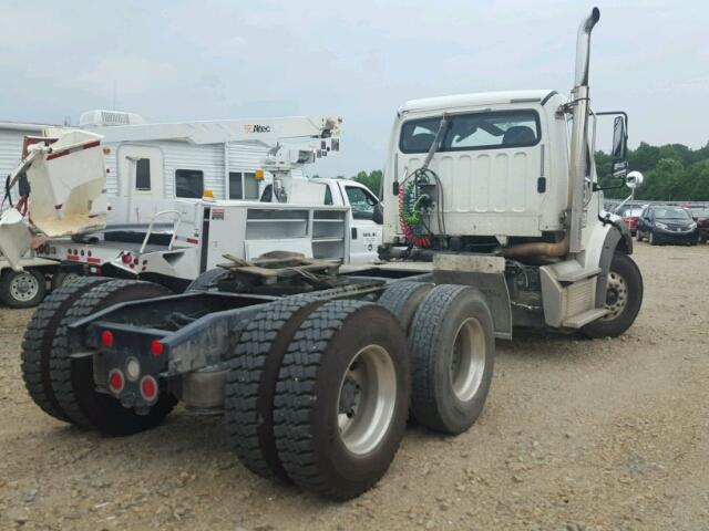 1FUJC5DV7GHHT3152 - 2016 FREIGHTLINER M2 112 MED WHITE photo 4